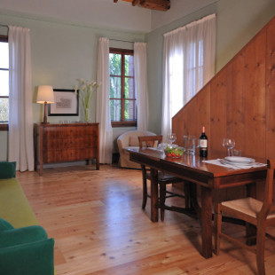 Elleboro Apartment