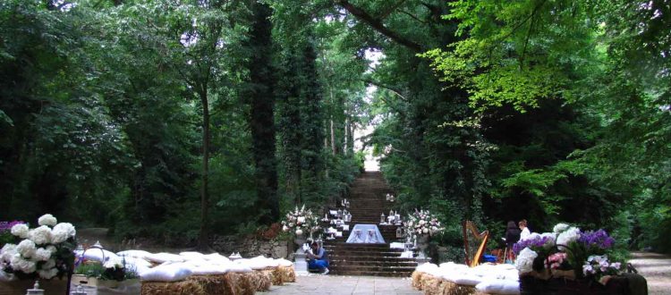 Civil wedding park